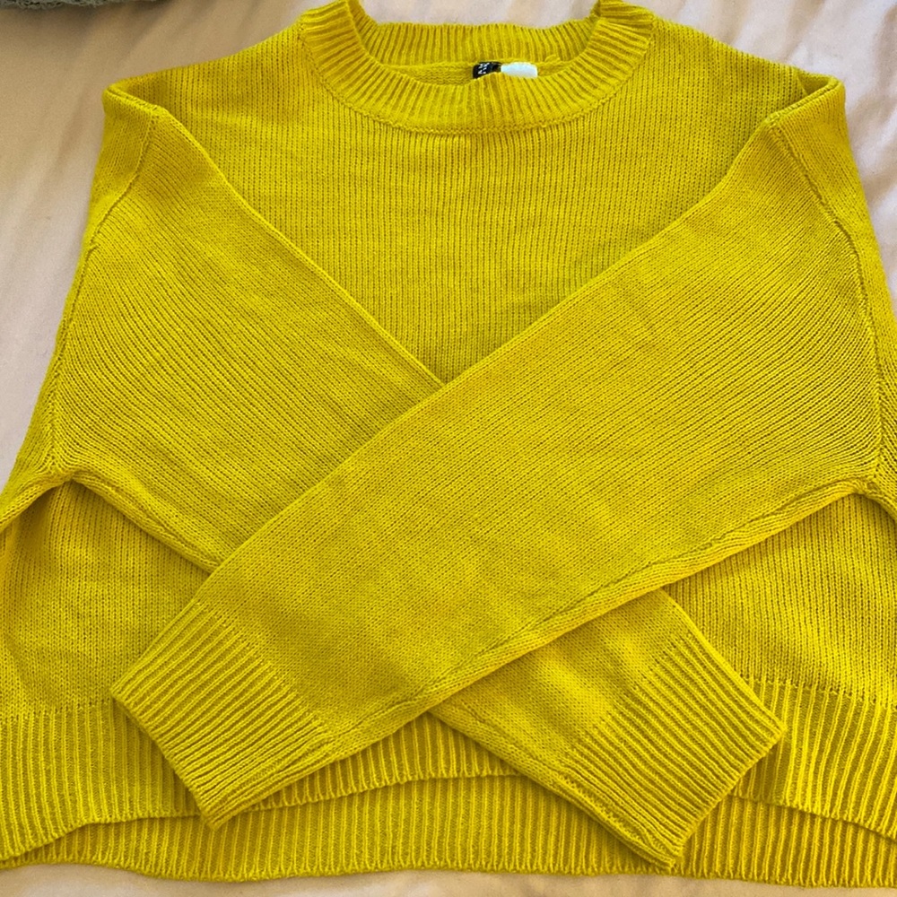 Yellow sweater